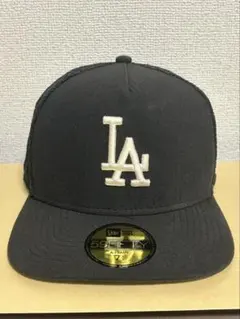 Item thumbnail for item 8209836b-c4d3-4fbd-a389-9ea6ab85a9c9