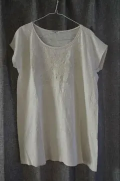 カリネ　刺繍チュニック　Mサイズのサムネイル