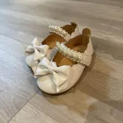 ホワイトリボン付きフォーマルシューズ