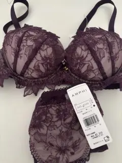 Item thumbnail for item 578779f8-e500-4dc0-af46-b2e361d1d10c