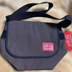 Item thumbnail for item f3f44b72-4260-4c84-9839-589a1beef89f