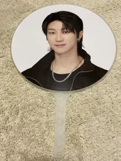 THE8 ミンハオ　グッズ セット　缶バッジ　ワッペン　うちわ THE8 ミンハオ グッズ セット 缶バッジ ワッペン うちわ - メルカリ