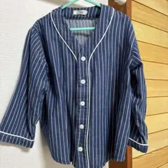 ストライプ柄 長袖シャツ Vネック