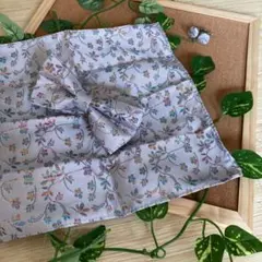 【3点】蝶ネクタイ　ウェディング　結婚式　フォーマル　メンズ　カフス　チーフ