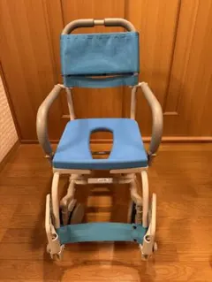 9月末処分】パラマウントベッド 歩行補助車 歩行器 - メルカリ