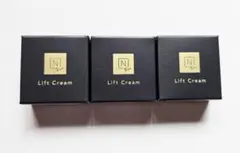 N organic Vie ヒアルリップ リフトクリーム