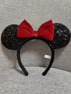 ミニーマウス　スパンコール　カチューシャ　黒　赤