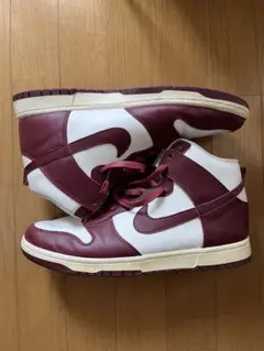NIKE Women's DUNK HIGH 