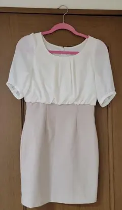 CECIL McBEE　ホワイト/ベージュ 半袖 ひざ丈ワンピース　切り替え