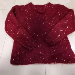 ラメ入り赤クルーネックニットセーター