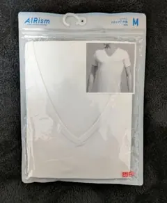 【未使用品】UNIQLO　AIRism VネックT 半袖 M ホワイト
