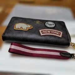 コーチパッチ付き長財布 ブラウン　お薬手帳入れ