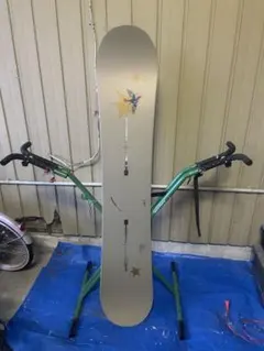 Burton Custom 30周年 キャンバー スノーボード 149 ゴールドのサムネイル
