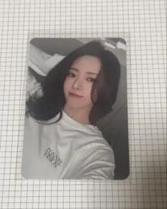 ITZYユナTUNNEL VISION POP UP特典トレカ