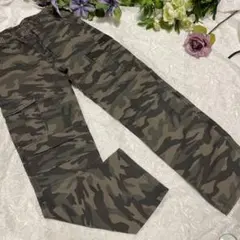 ジュニア用　カーゴパンツ　迷彩　160 未使用品