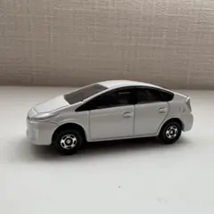 トミカ トヨタ プリウス ホワイト ミニカーのサムネイル