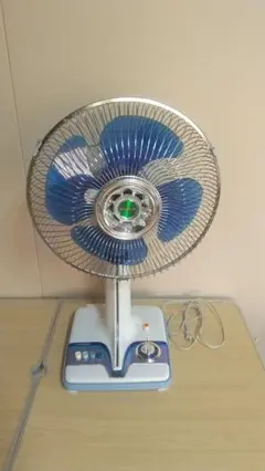 青いスタンド型扇風機　レトロ　昭和レトロ　当時の箱付き Yahoo!オークション -「レトロ昭和扇風機」の落札相場・落札価格