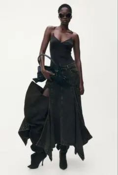 エイチアンドエム　グレンマーティンス　タンクトップ　Glenn Martens