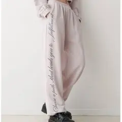 大人気 jouetie ジュエティ ラメスウェットルーズパンツ ピンク ロゴ入り
