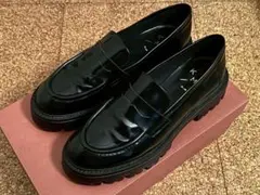 Item thumbnail for item e981cd91-b8a4-41f2-a247-8a3fc418fc54