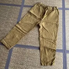 ZARAリラックスフィット チノパン