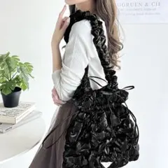 【mily bilet】シャイニーキルティングリボントート＆巾着２WAYバック