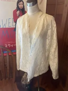 【均一セール】 レース ノーカラージャケット ブラウス　白のサムネイル