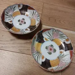古伊万里様式 輪花皿 2枚セット 色絵 金彩のサムネイル