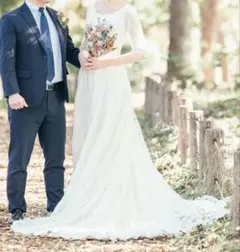 【11/23値下げ】Aライン袖付きレースウェディングドレス