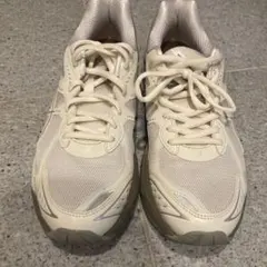 dime スニーカー