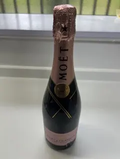 MOËT & CHANDON ロゼスパークリングワイン 750ml新品未開封のサムネイル