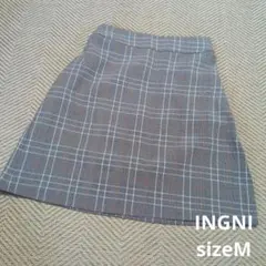 匿名配送！INGNI　チェックスカート