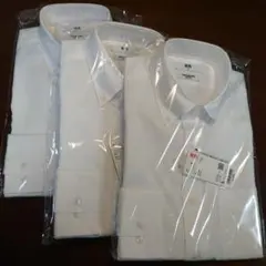 ユニクロ　スーパーノンアイロンスリムシャツ　長袖　３枚