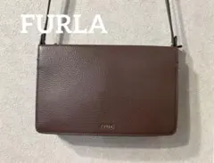 FURLA ショルダーバッグ ボルドー　スクエアバッグのサムネイル