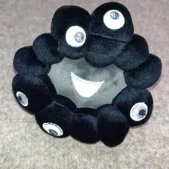 【新品未使用】黒ミャクミャク　フェイスぬいぐるみ　カラビナ