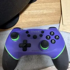 Nintendo Switch コントローラー 紫