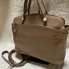 2026年最新】furla バッグ agataの人気アイテム - メルカリ