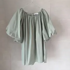 SALOON バルーンスリーブ シャツ 半袖 ライトグリーンのサムネイル