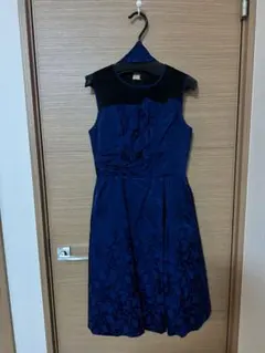 ネイビー フラワーパターン ドレス