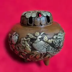高岡銅器　彫金　菊花　鳳凰　牡丹　　三足香炉