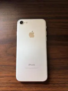 Apple iPhone 7 シルバー 本体　128GB