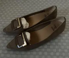 ブラウン スエード ポインテッドトゥパンプス