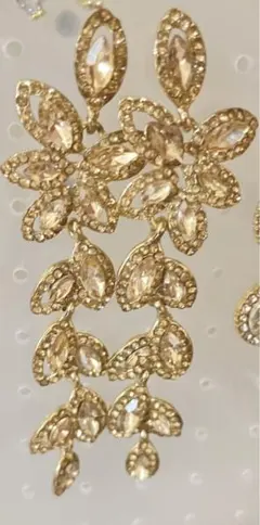 ゴールドピアス