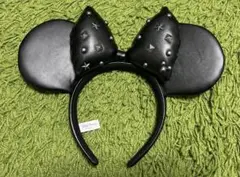 ディズニー ミニーカチューシャ レザー メタル風　ブラック スタッズ付きリボン