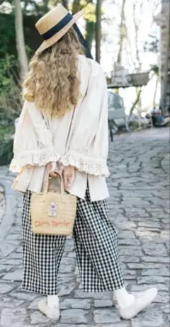 サマンサモスモスブラウス　袖口レーススキッパーチュニックブラウス　キナリ