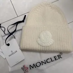 MONCLERニット帽