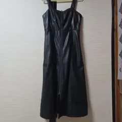 レザーワンピース