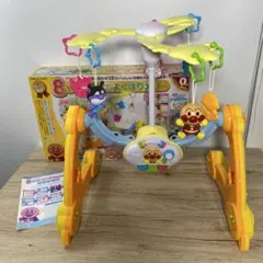 アンパンマン 8WAY ウォーカーまでへんしん！ よくばりメリー D6