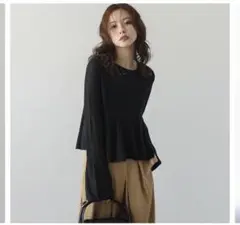 【新品】AMELY シアーフレアトップス　ブラック　Mサイズ