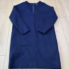 【最終価格‼️】YOKO CHAN Vネック ウールワンピース ネイビー 36のサムネイル